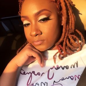 Meet your Posher, Domonique